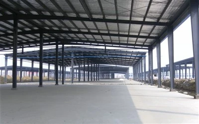 Büyük bir metal bahçe kulübesinin rüzgara dayanıklılık derecesi nedir?